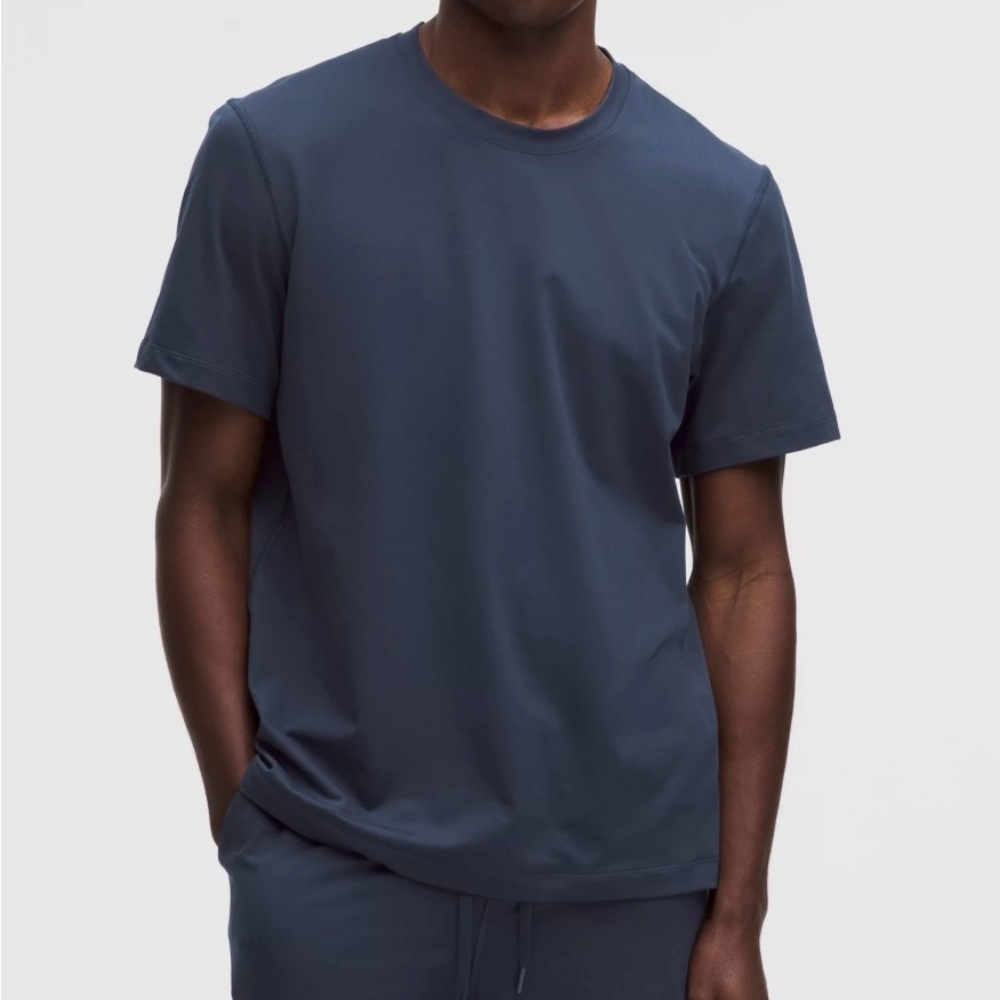 lululemon athletica Navy Short Sleeve Tee